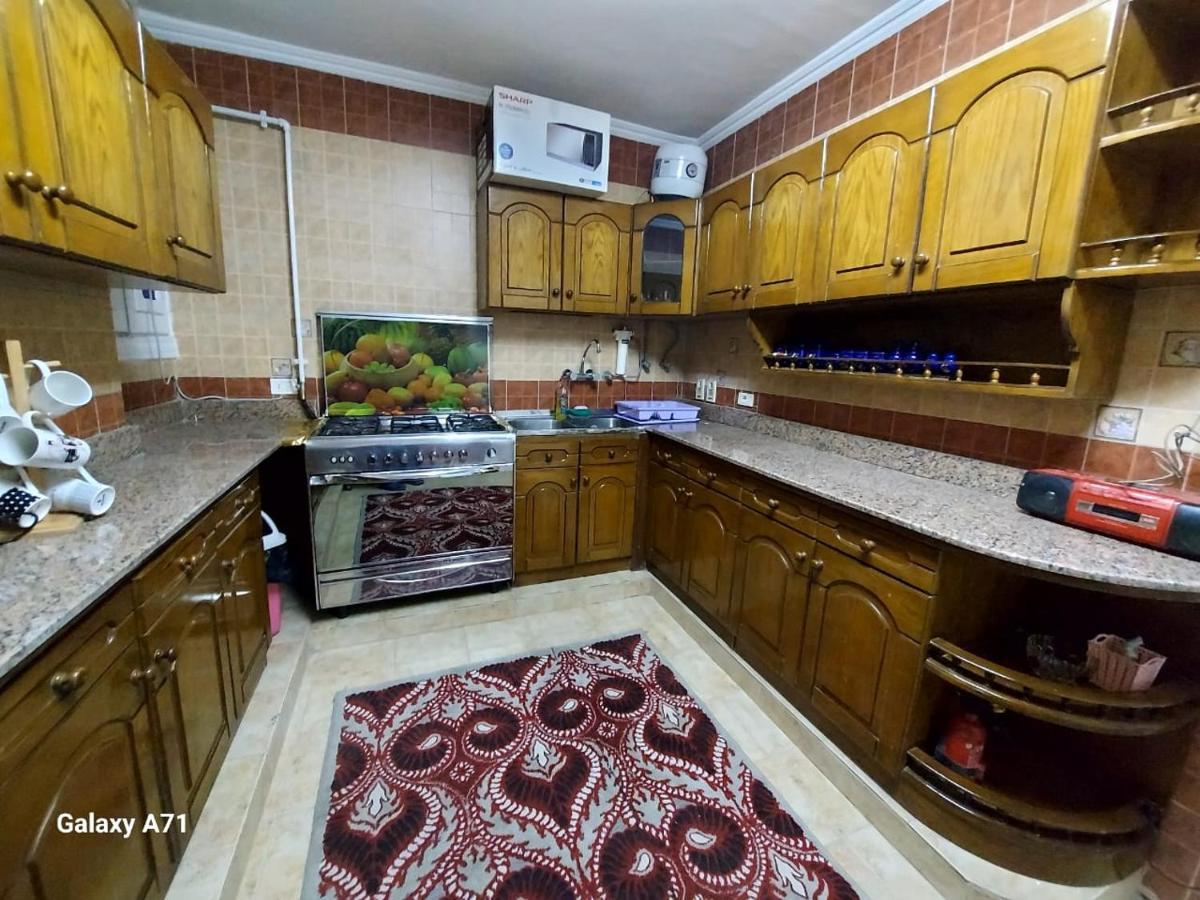 Deluxe Apartment Nasr City El El Cairo Exterior foto